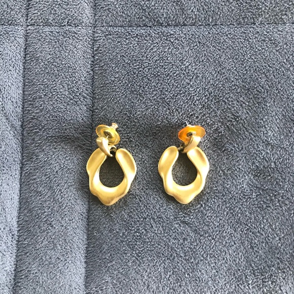 Jewelry - Earrings